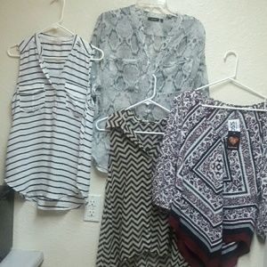 Woman  top size m bandl  there are four