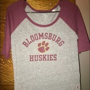 Bloomsburg Quarter sleeve shirt. Never worn.