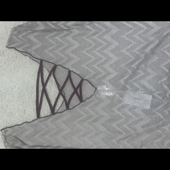 Day trip shirt brand new - Picture 2 of 4