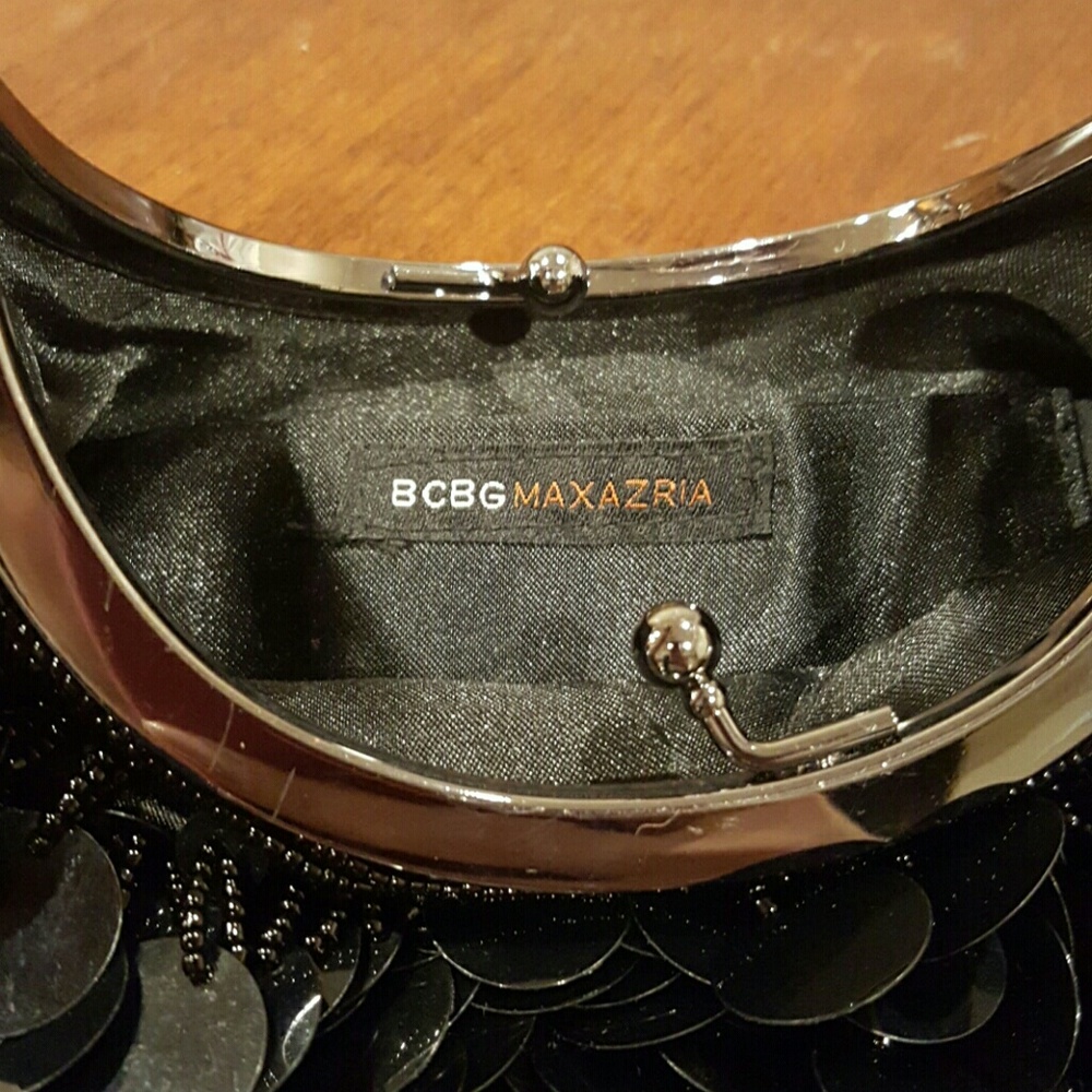 Purse - Picture 2 of 3