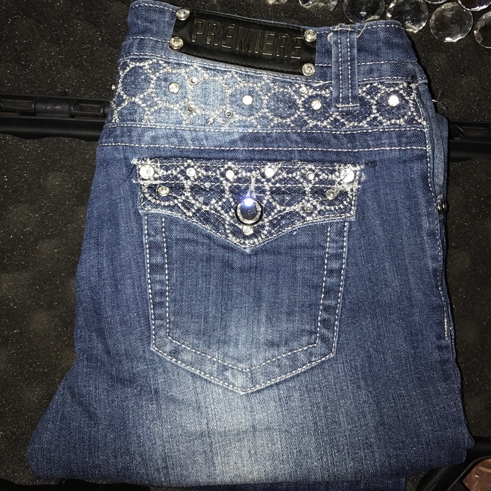 Jeans (inseam of 32)