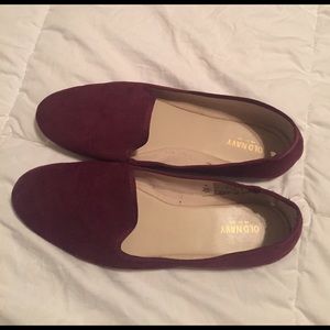 ✨Super stylish velvet loafers✨