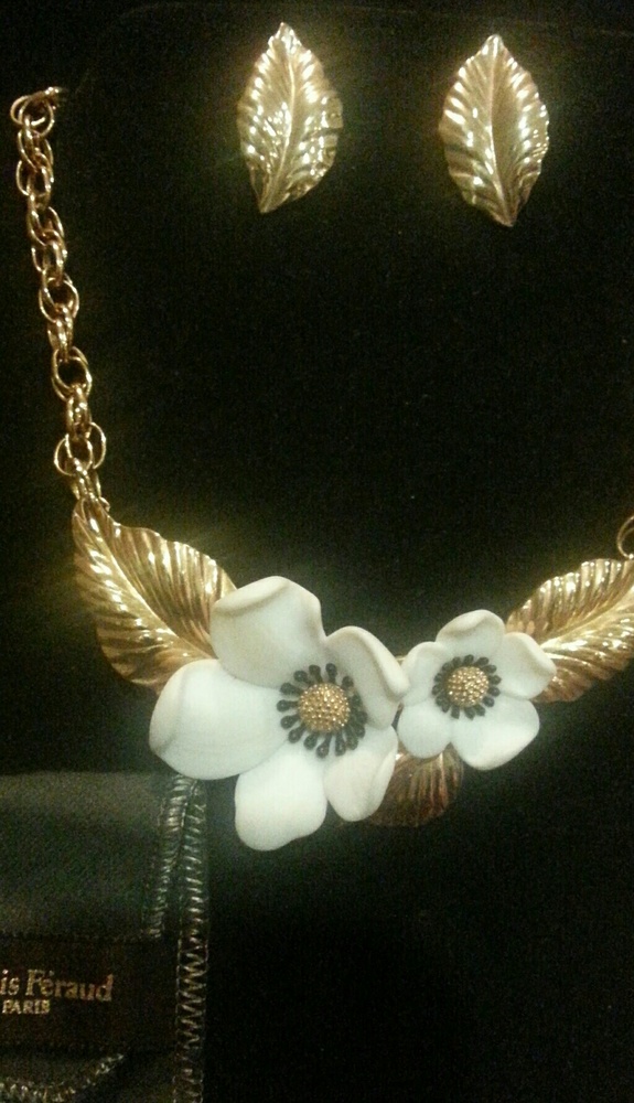 Necklace & Earrings  Set