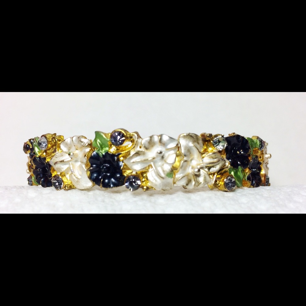 Vintage Gold-tone Bracelet White & Black Flowers - Picture 2 of 4