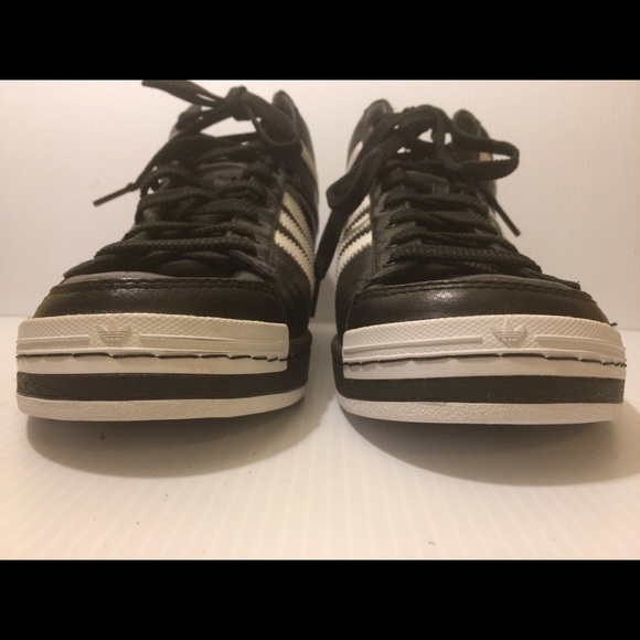 SOLD ~ ADIDAS KAREEM ABDUL JABBAR - Picture 4 of 5