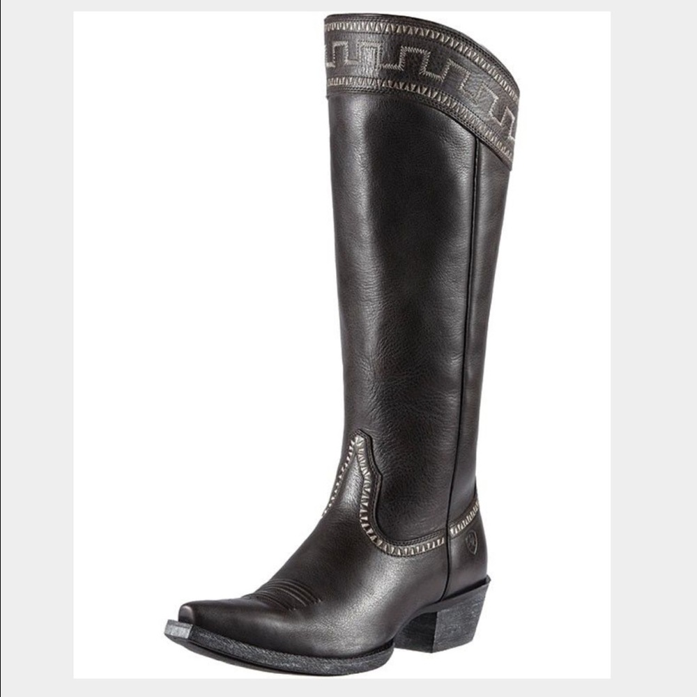 Authentic Ariat Women's black boots size 7 1/2