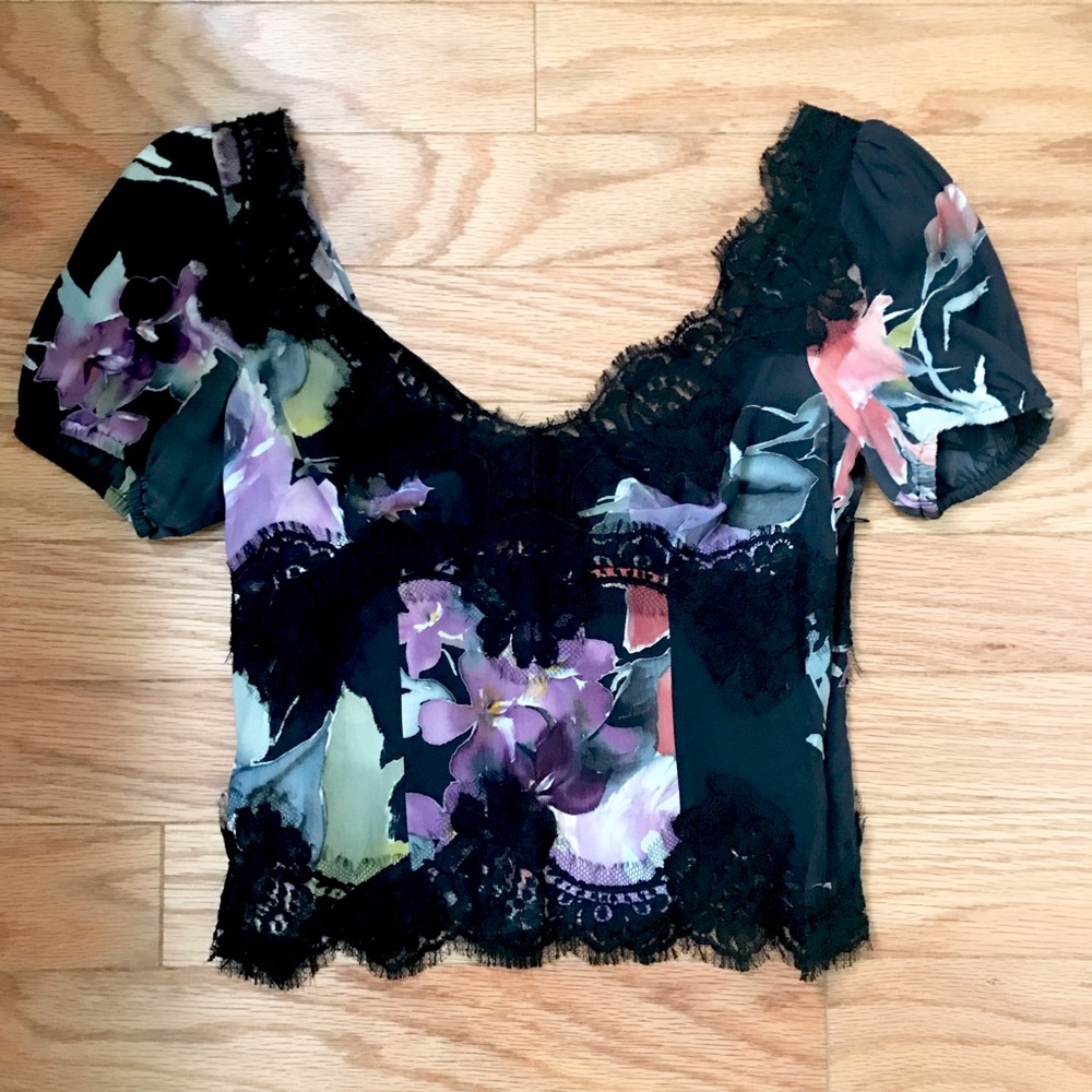 100% Authentic D&G floral blouse