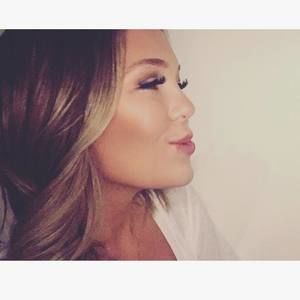 Meet your Posher, Eva marie