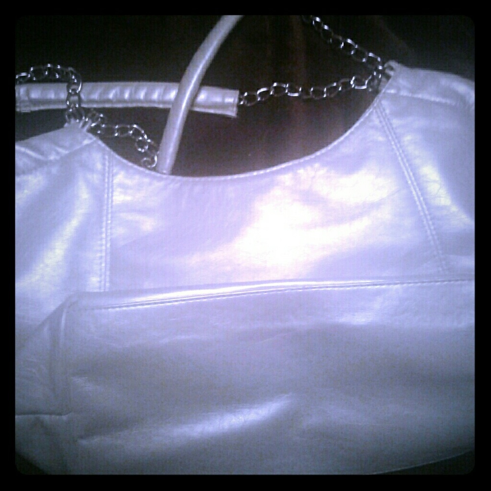 order now! White no brand purse white with chains