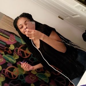 Meet your Posher, Amya