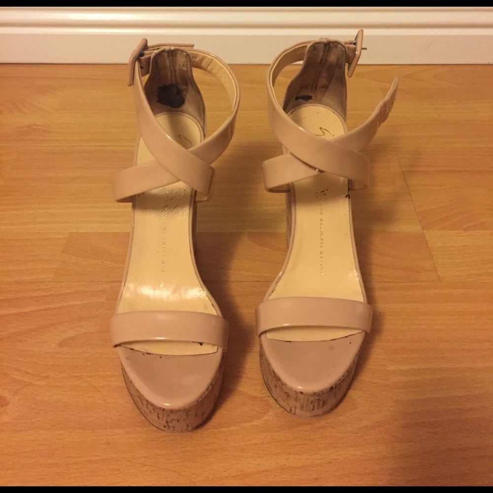 Giuseppe Zanotti designer wedges size 37