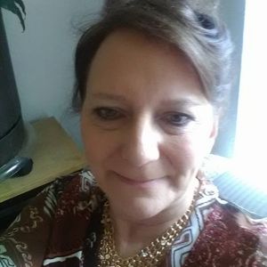 Meet your Posher, Robin