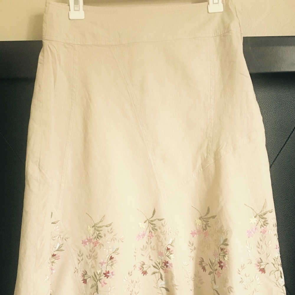 Women's linen skirt