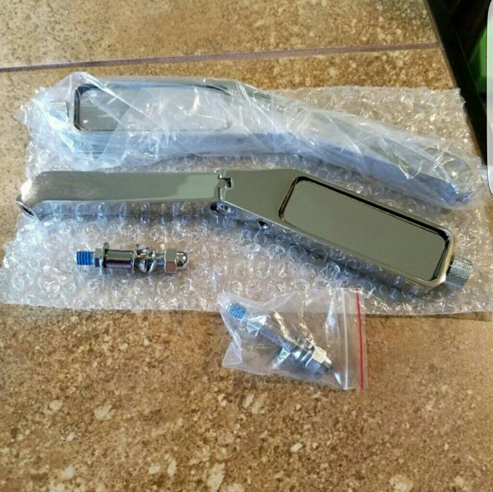 Low profile motorcycle mirrors