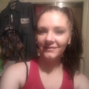 Meet your Posher, Tonya