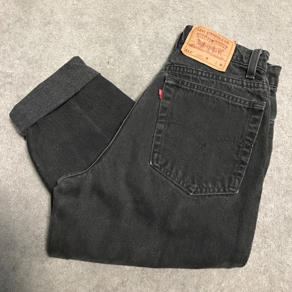 Vintage Black Washed Highwaisted Mom Jeans