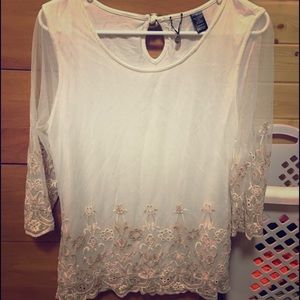 Beautiful BKE top