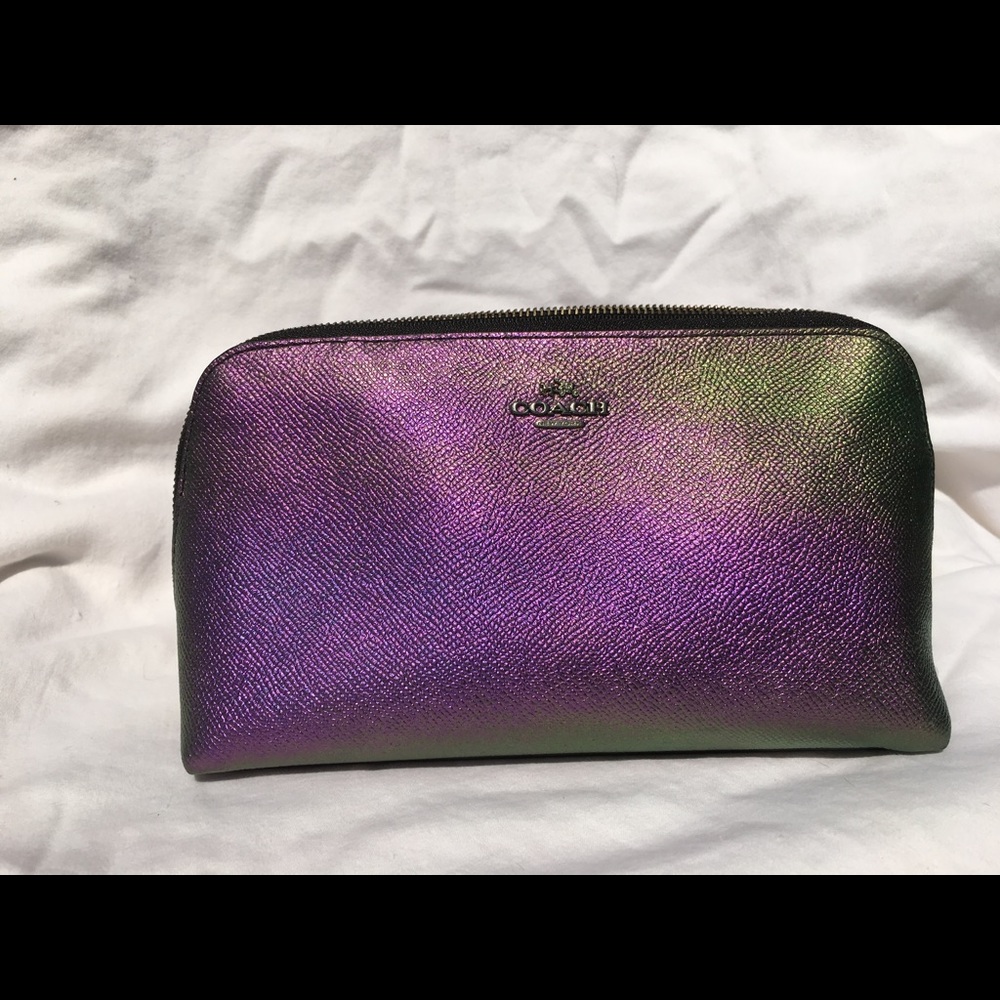 SOLD!! Coach Hologram Cosmetic Bag 22.#64719 NWT!