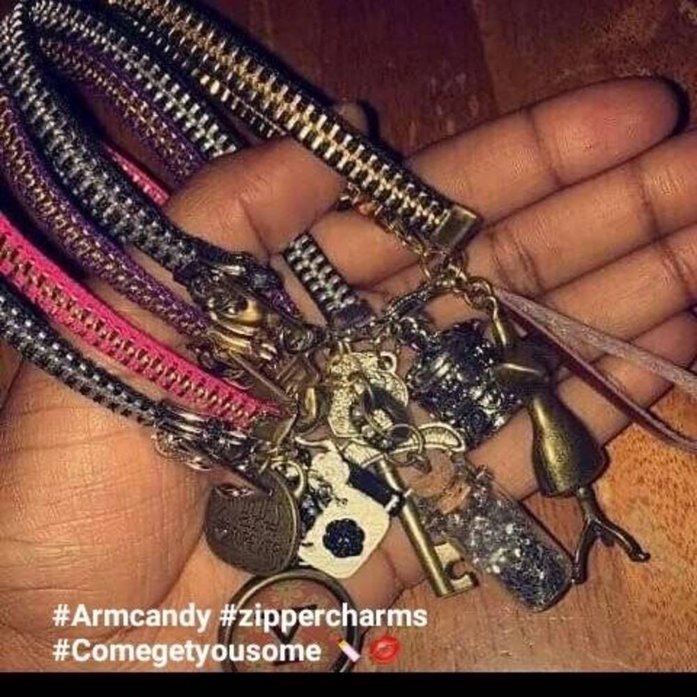 Meet your Posher, Aeysha