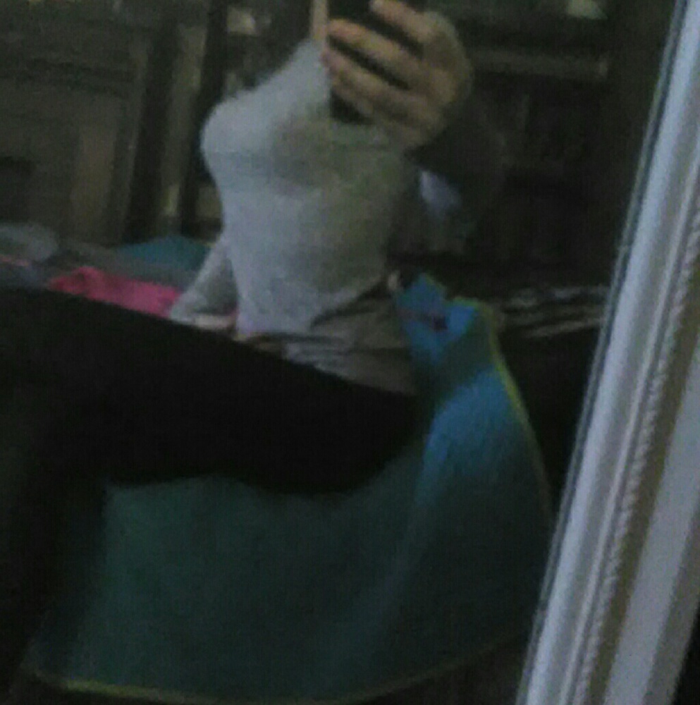 Thumb whole sleeves Roxy top