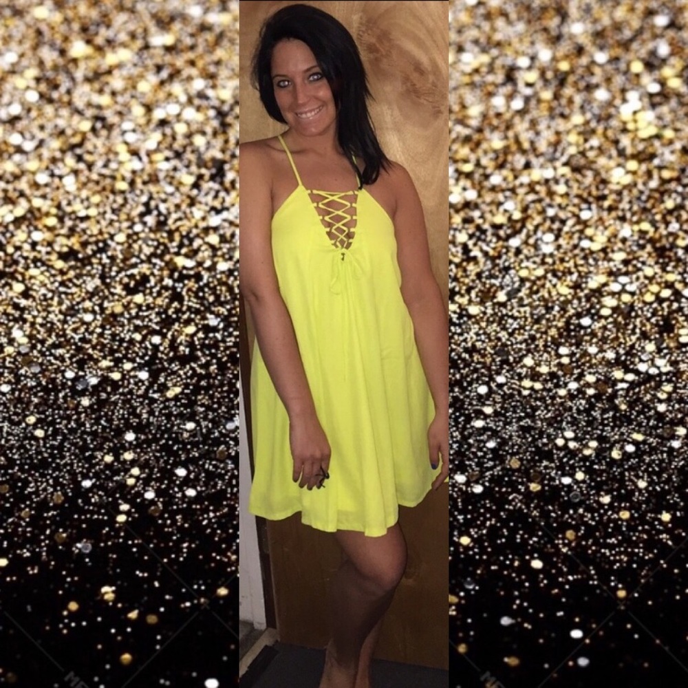 🆕 Neon Yellow Laced Up Caged Dress - Picture 1 of 5