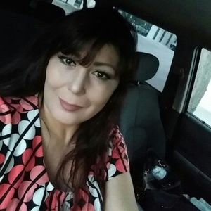 Meet your Posher, Brenda