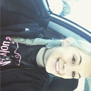 Meet your Posher, Leah