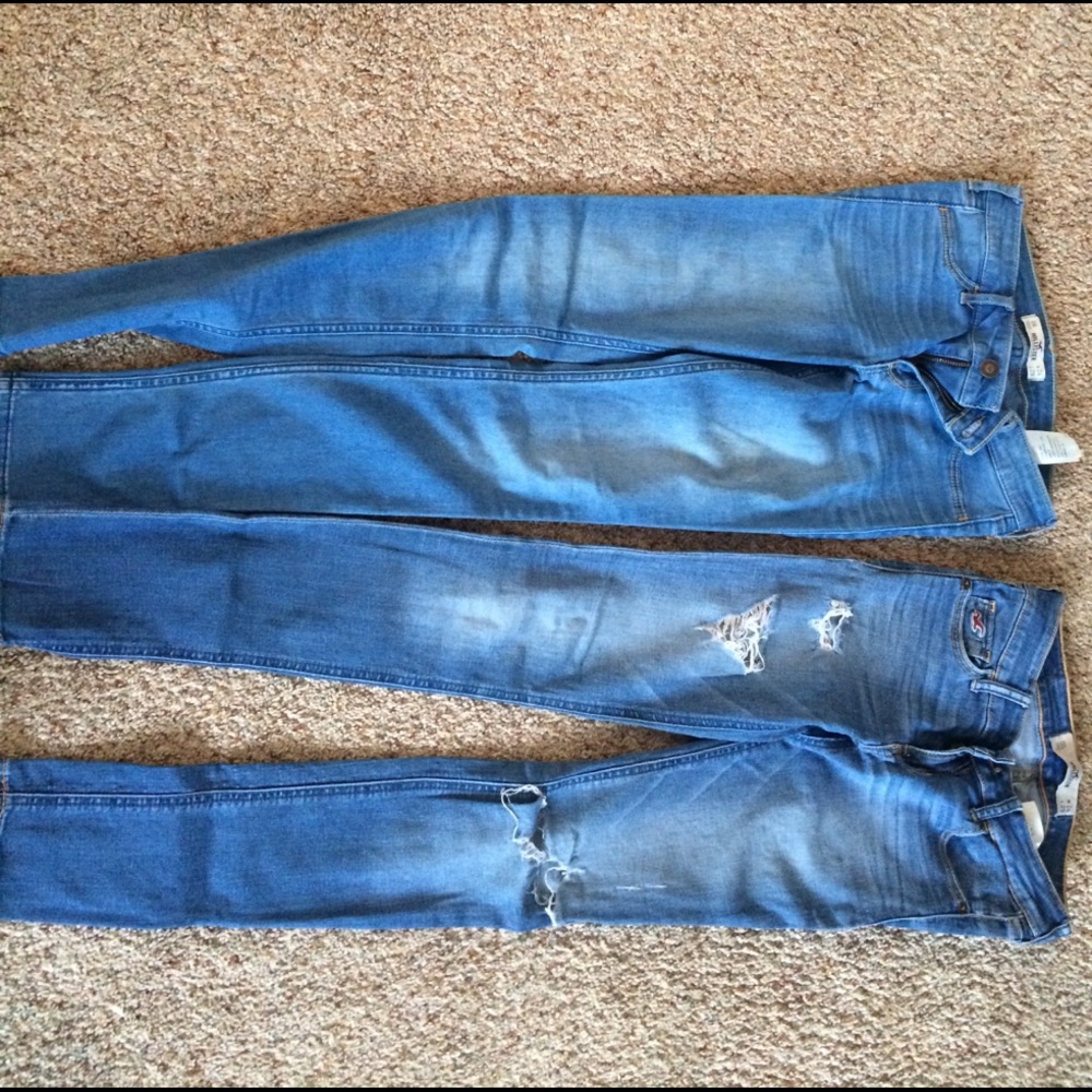 2 pairs Hollister jeans. 24x29. Both stone wash.