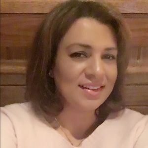 Meet your Posher, Sadia