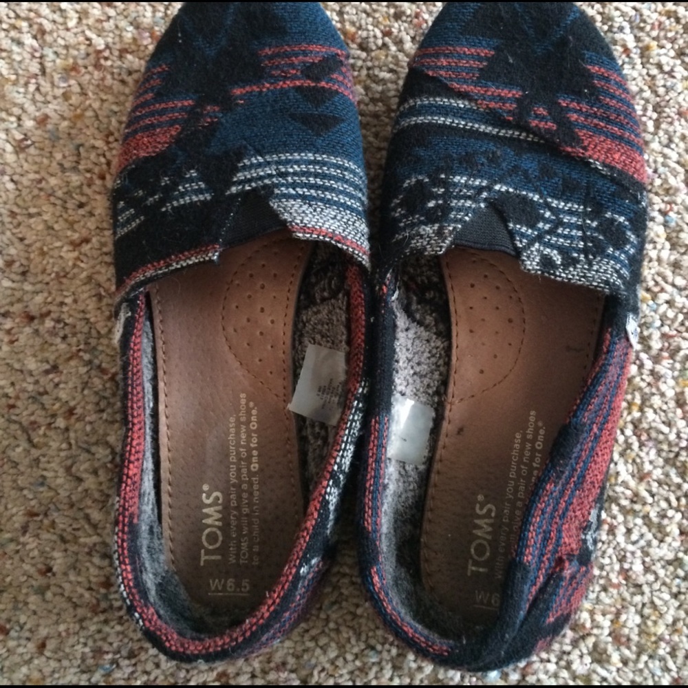 TOMS shoes.