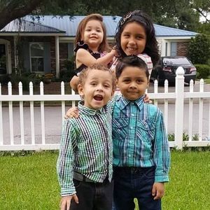 Meet your Posher, Marina