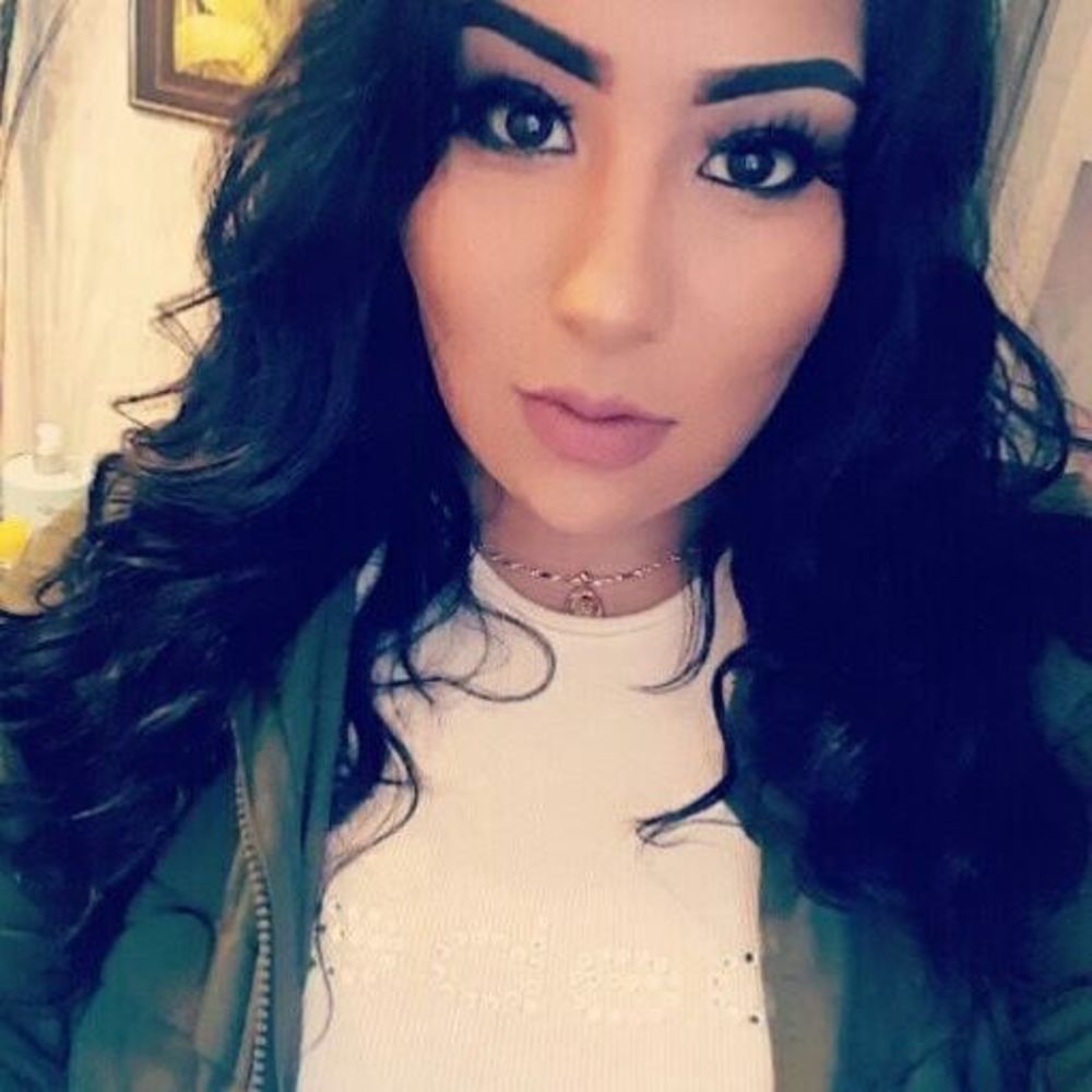 Meet your Posher, Diana