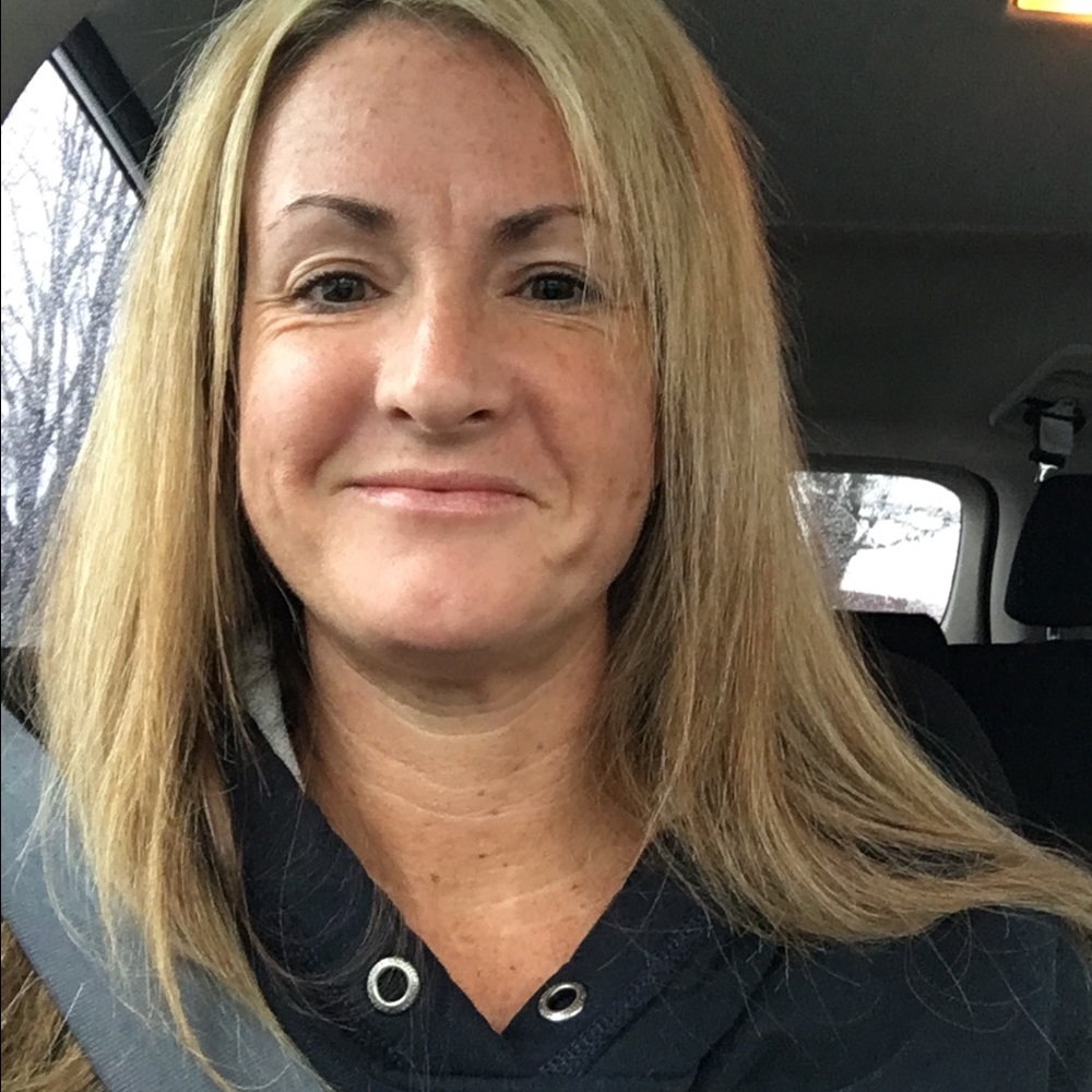 Meet your Posher, Rebecca