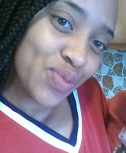 Meet your Posher, Amarria