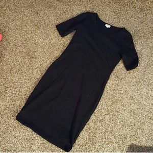 🔺SOLD 🔺🦄 LuLaRoe Julia - Small - Solid Black