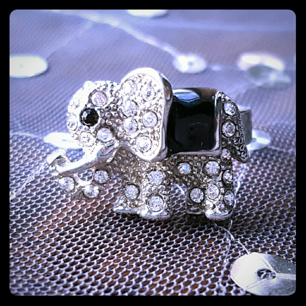 Rhinestone Elephant Ring