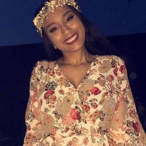 Meet your Posher, Hannah