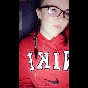 Meet your Posher, Savannah