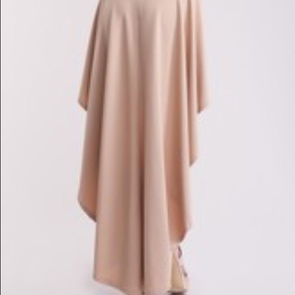 Beautiful hi low dress - Picture 4 of 4