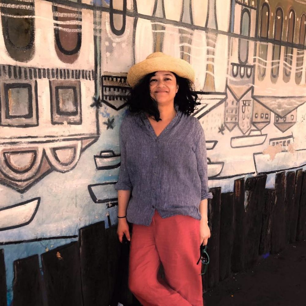 Meet your Posher, Maura