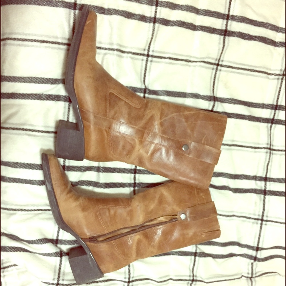Nine West boots 7.5