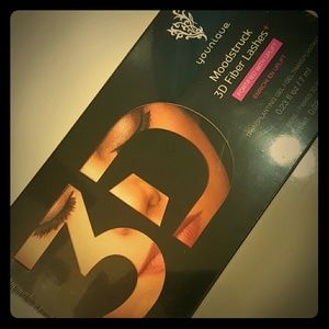 Younique fiber mascara