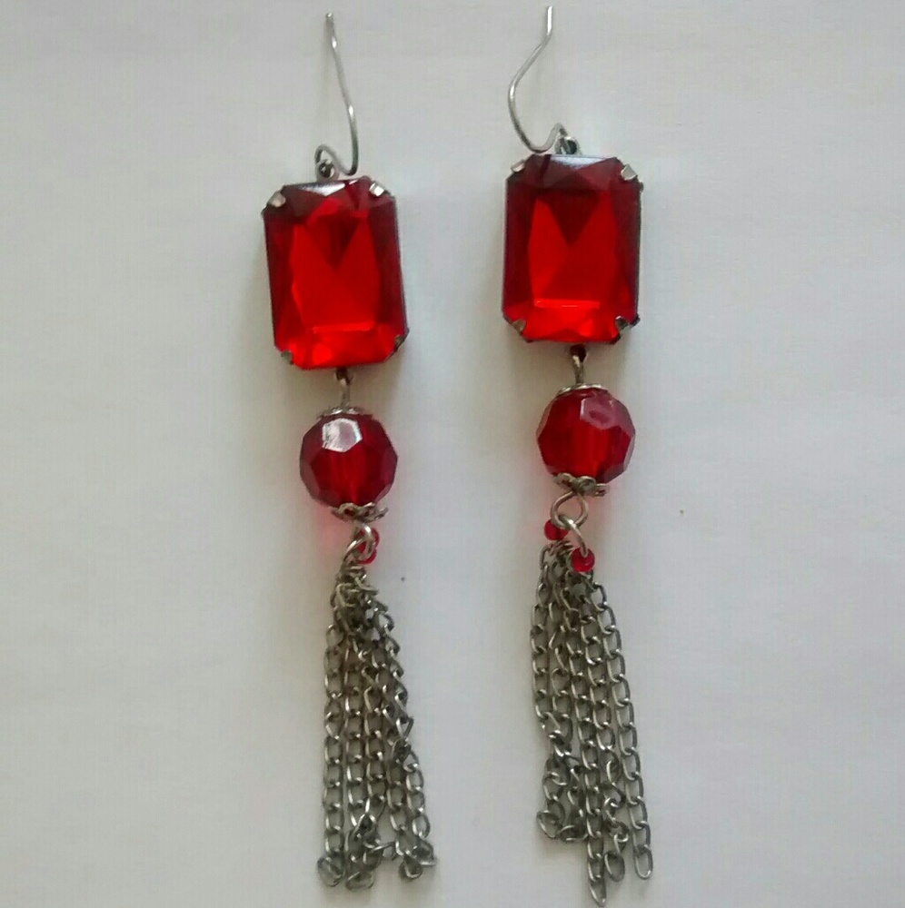 Free w. Purchase Dangling Costume Earrings