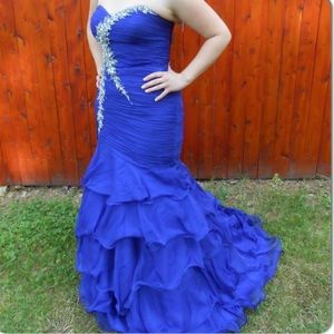Beautiful prom dress