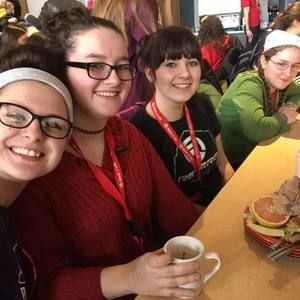 Meet your Posher, Destiny