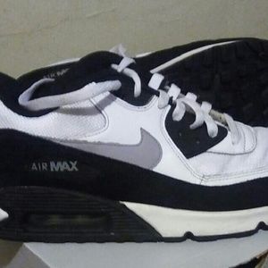 Size 10 Nike Air Max