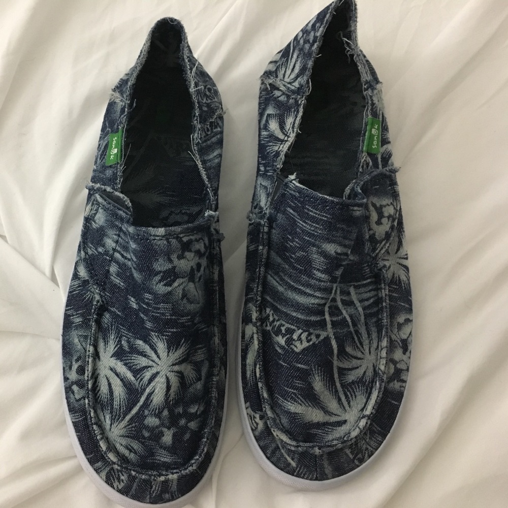 Sanuk Canvas Sneakers