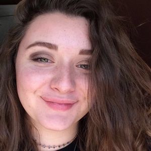 Meet your Posher, Caliyah