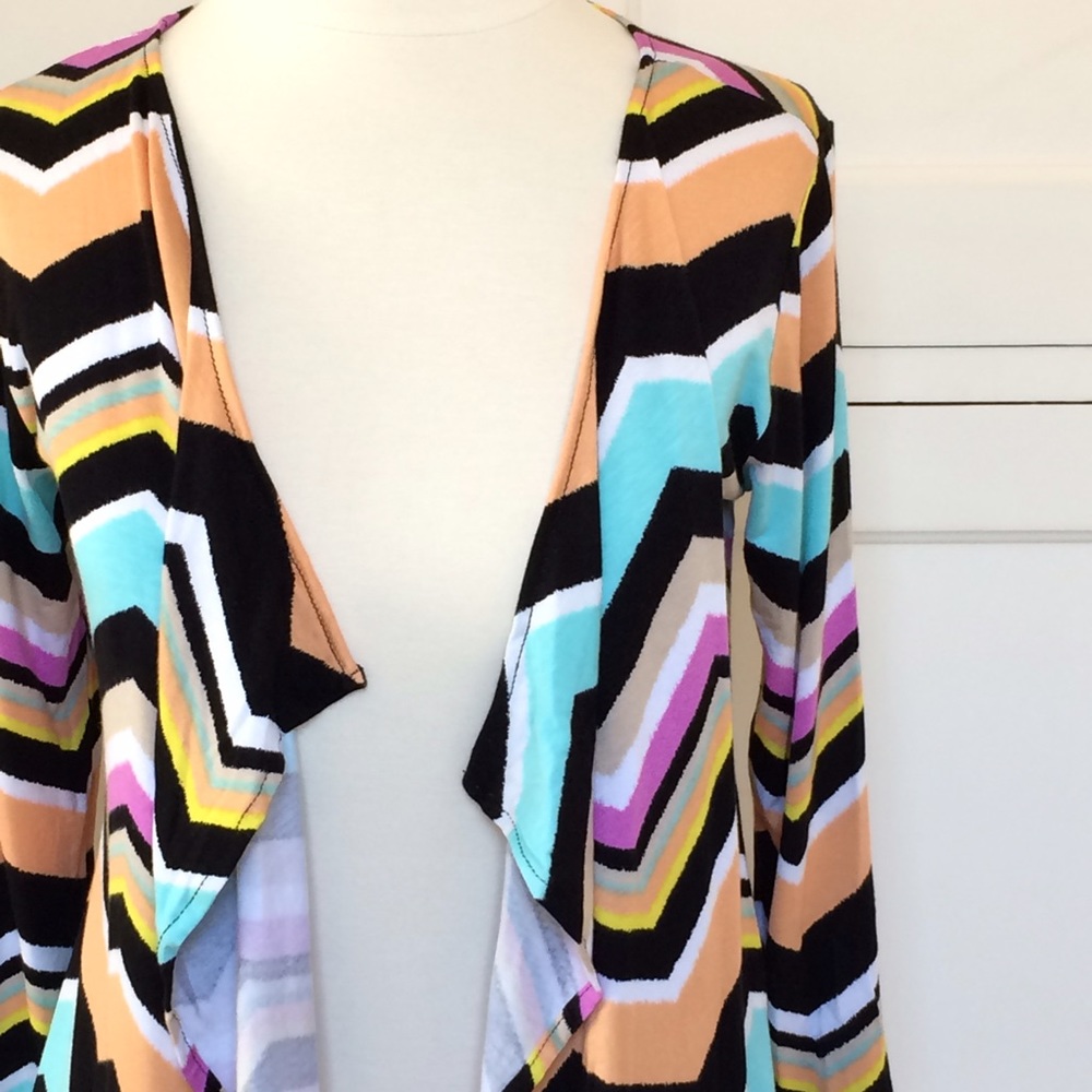Bright Chevron Drape Cardigan New - Picture 5 of 8