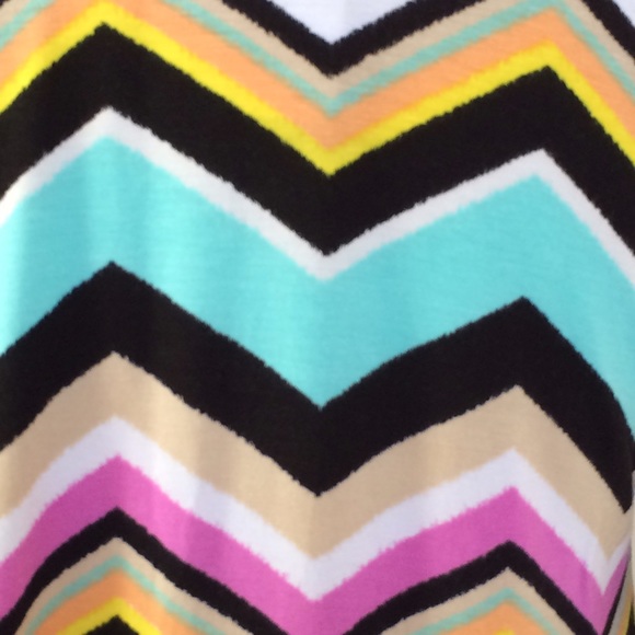 Bright Chevron Drape Cardigan New - Picture 6 of 8